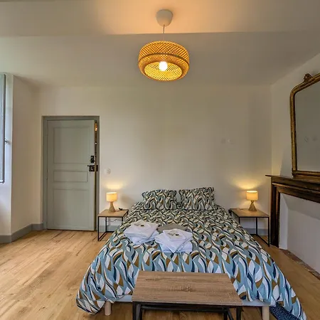Le Clos D'artagnan Guest house 3*